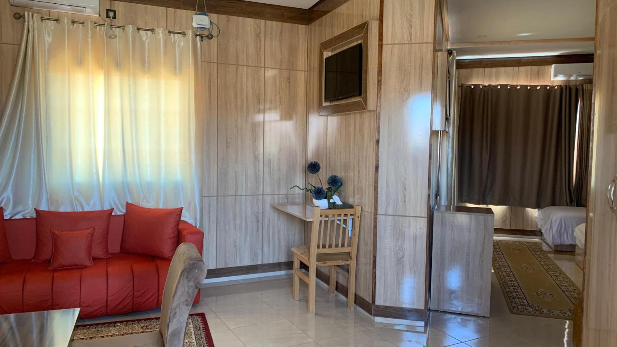 Oasis Palace 4*