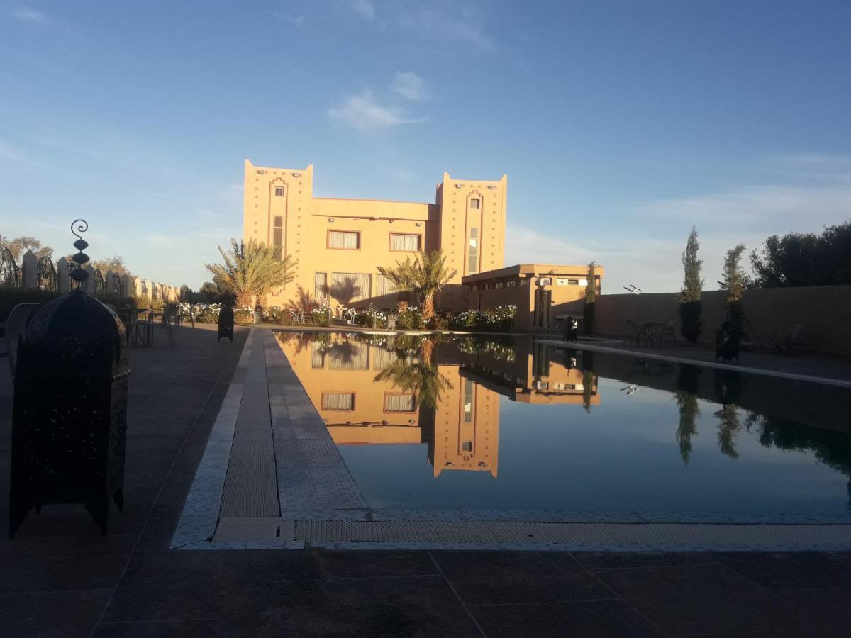 Hotel Oasis Palace 4*