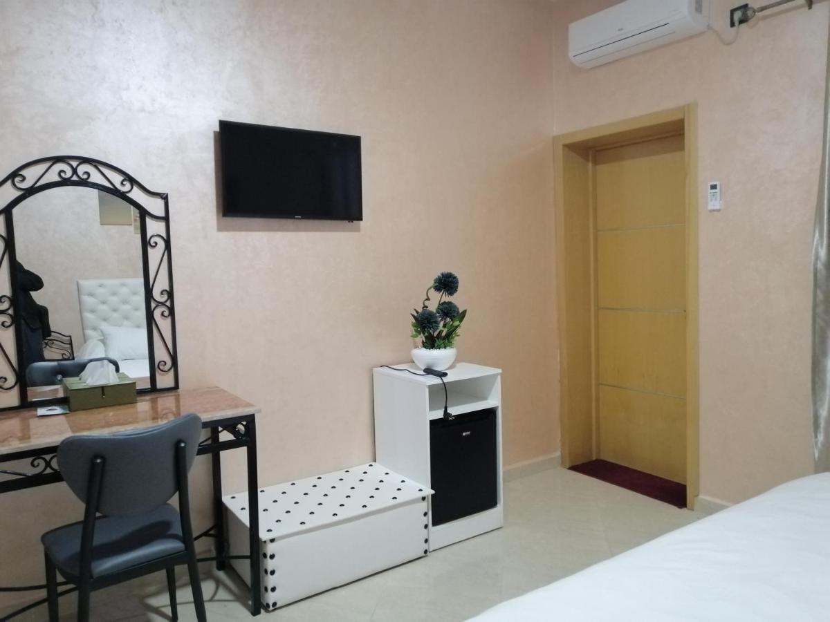 Hotel Oasis Palace 4*
