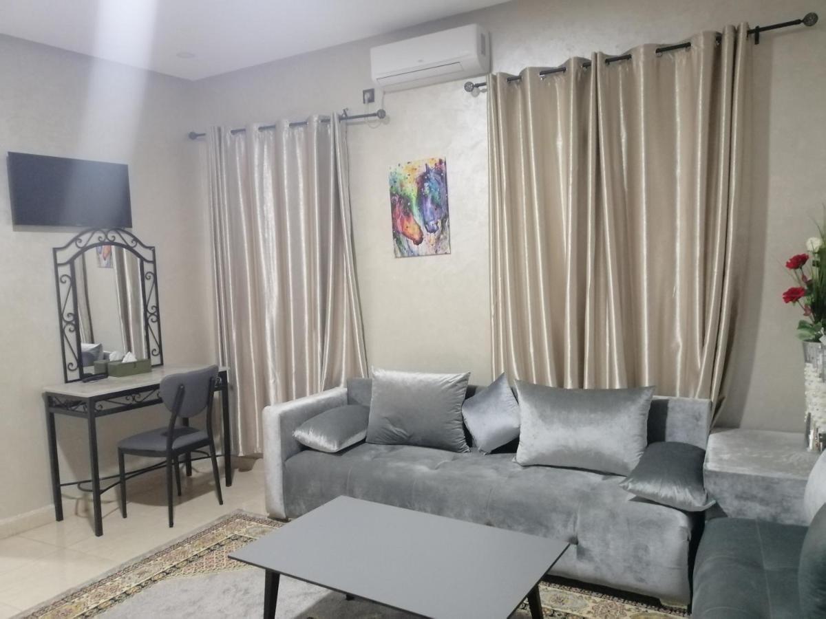 Oasis Palace Hotel
