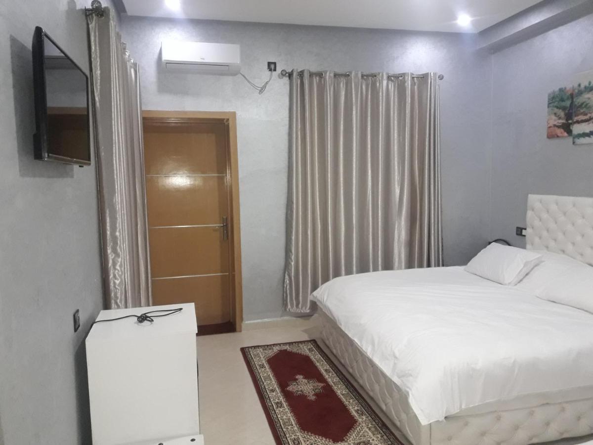 Hotel Oasis Palace 4*